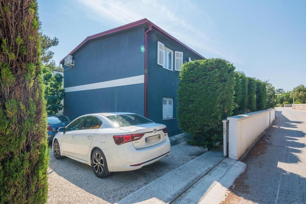 דירות Family Patio ויר מראה חיצוני תמונה