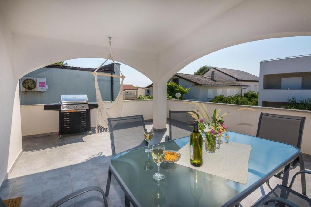דירות Family Patio ויר מראה חיצוני תמונה